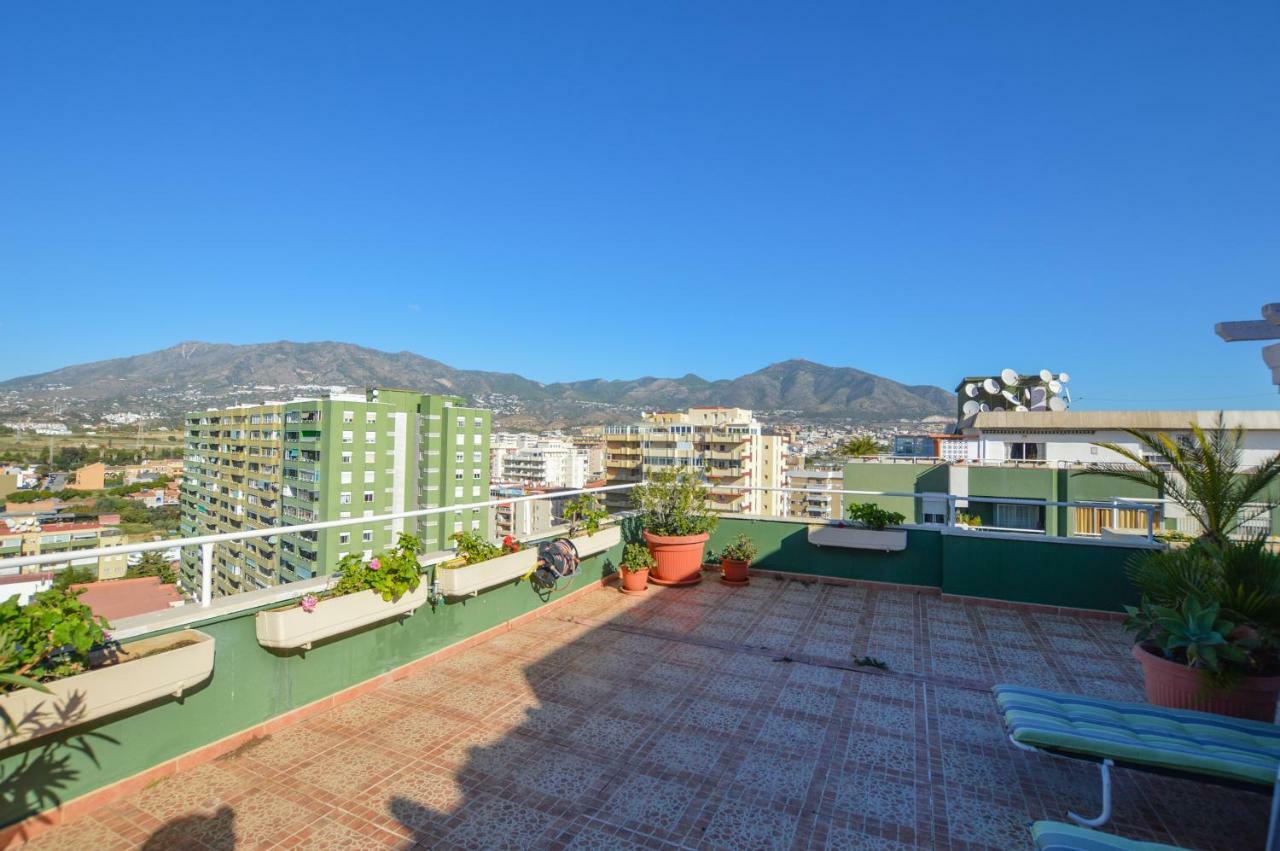 Appartamento Ático con gran terraza Fuengirola Esterno foto